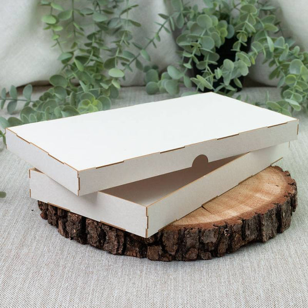 Light chipboard card box DL